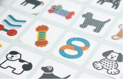 Laser kontrolagailuaren eragina laser trokeletan